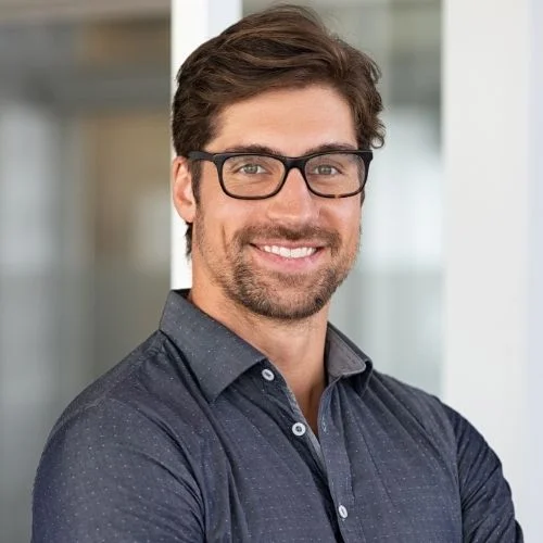 Mihai Dumitrescu — turist Robooking