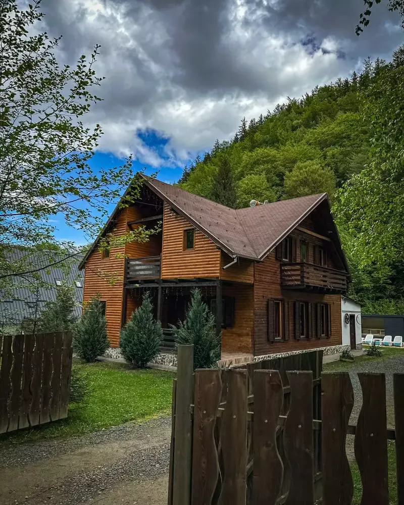 Cabana Lăcrămioara