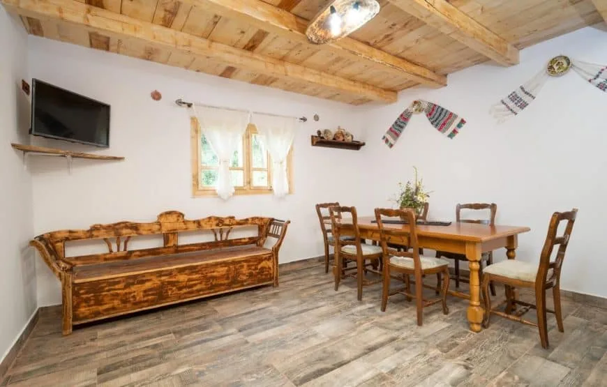 Casa Bunicilor din Apuseni