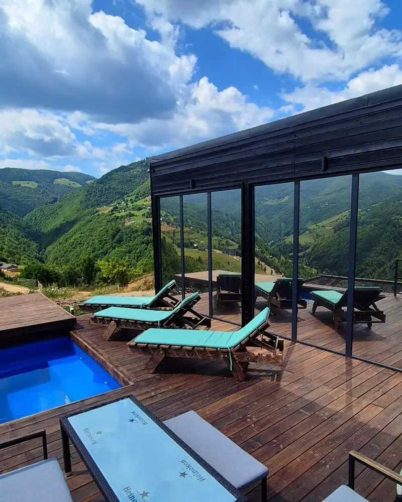 Elysium Cabin