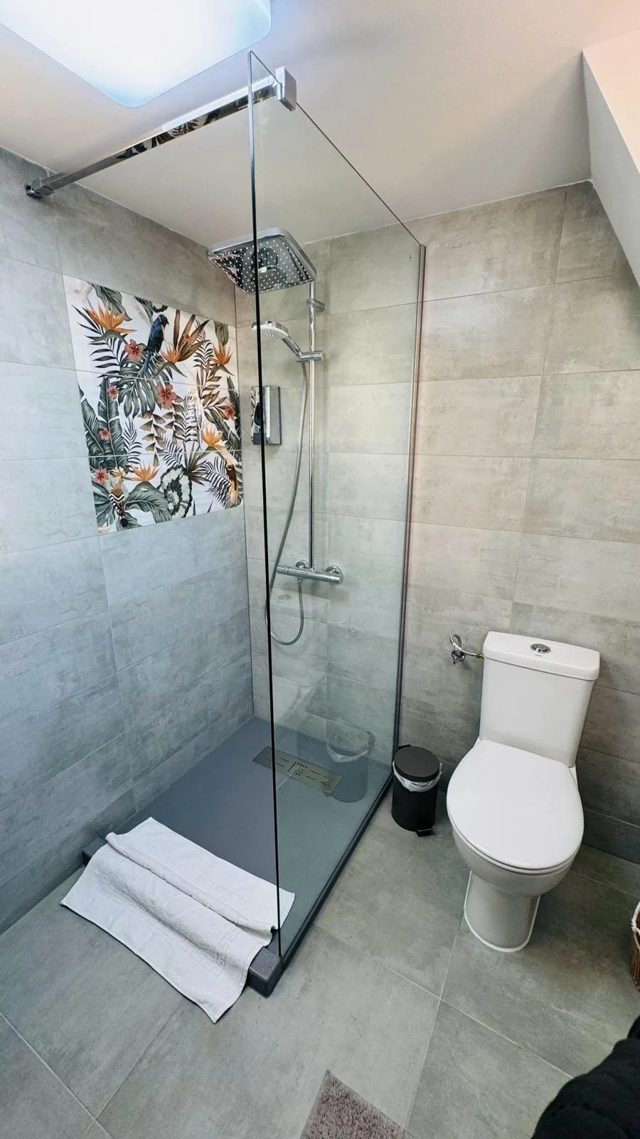 IezerVenture Cabins – Phuket